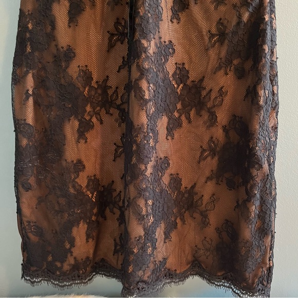 Michael Costello x Revolve Bodycon Lace Dress - Picture 6 of 12
